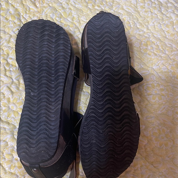 Elegant Black Women's Sandals - Picture 6 of 7